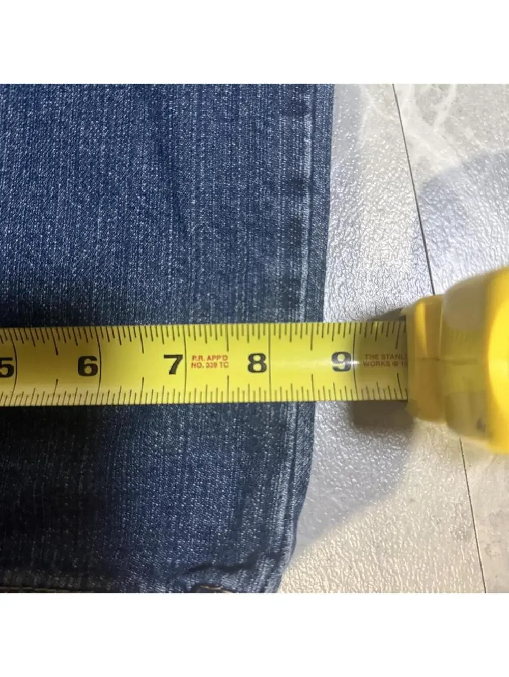 Levi’s 559 Relaxed Straight Jeans W33 L34 Medium Wash Denim